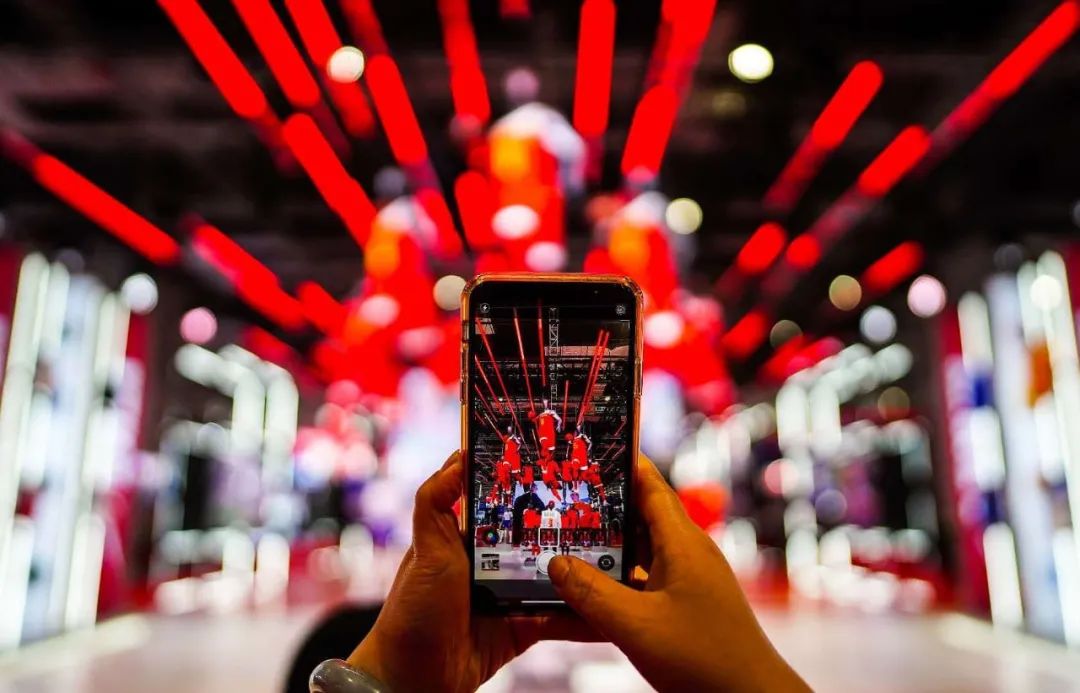 光明日报 | 唐遥：构建新发展格局，进博会大有作为