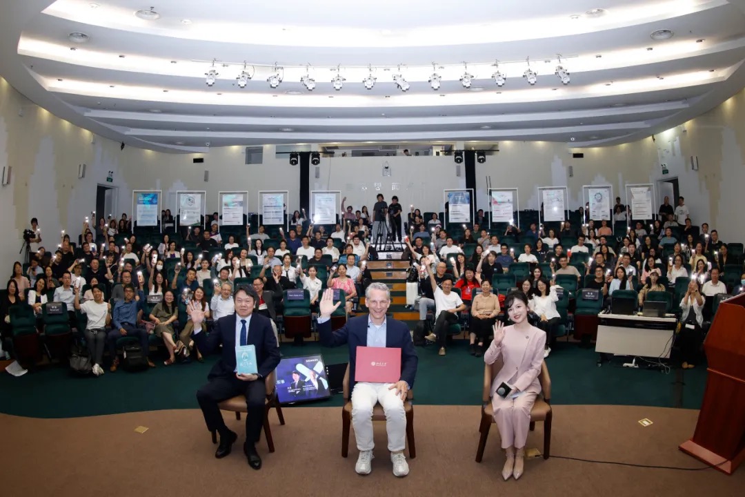 EBFA92D65E8436BBC9FB5D42653_20295697_306D2