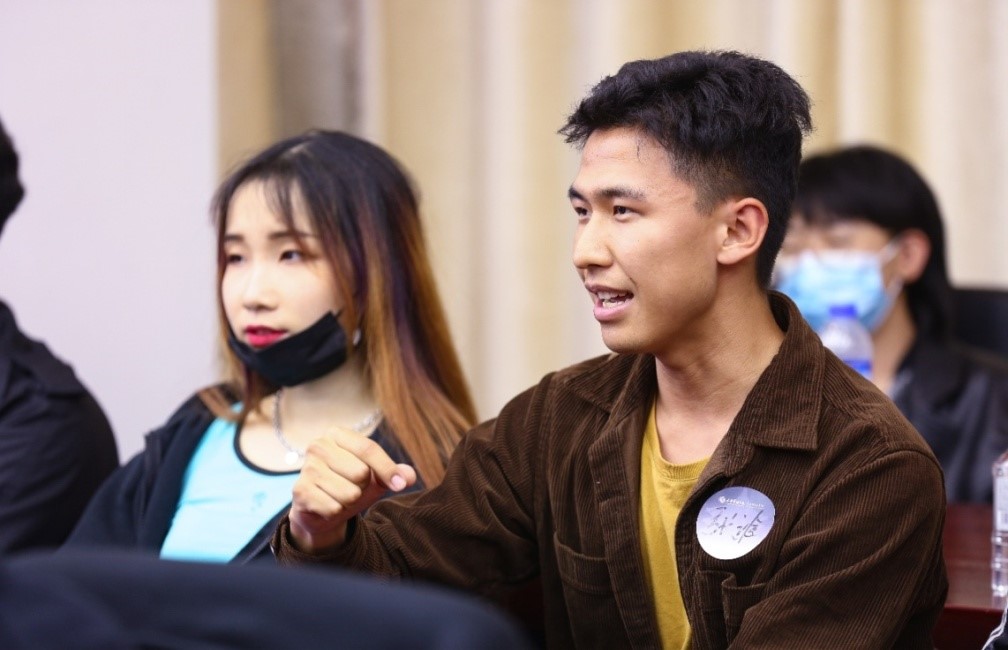 3D379E386F60FDC3A2CAD130064_EFAFE2AB_1A97D