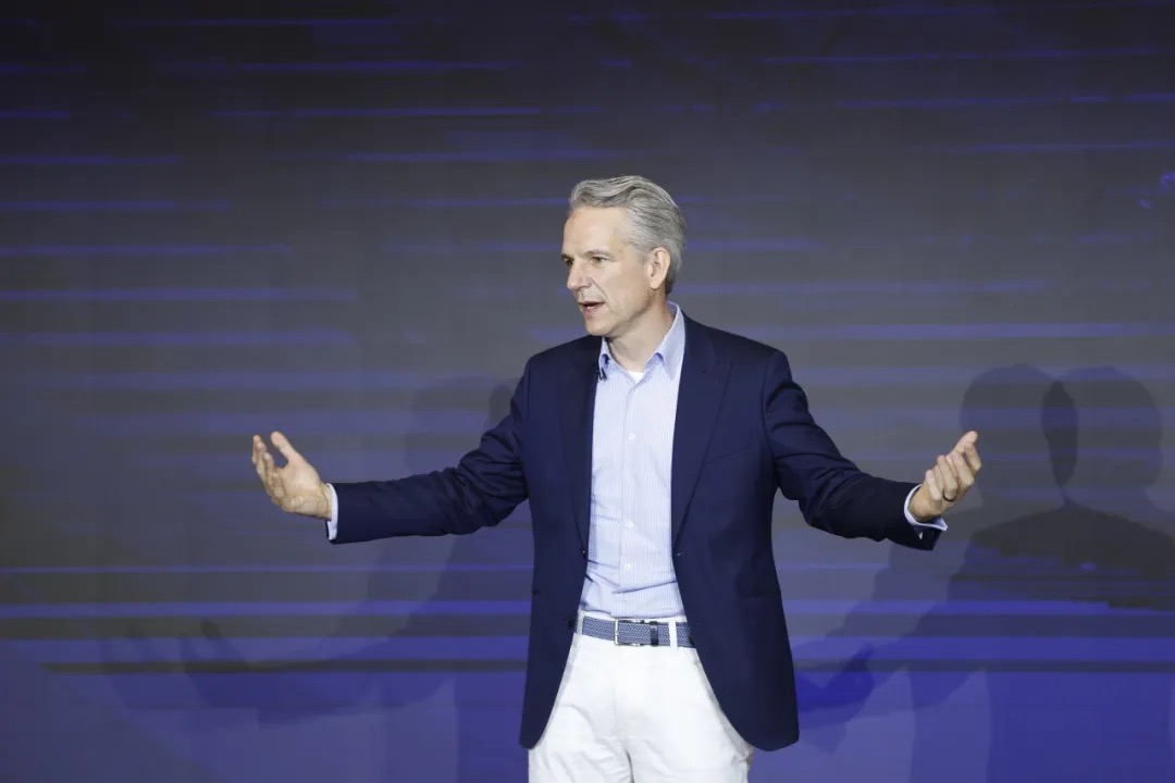 3EA8942C49B95F08D3C261BF812_91D4B6FF_12443