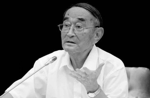 怀想严以宁教员