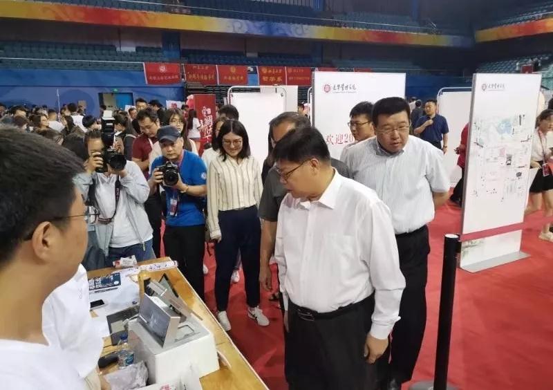 B611AB7487B6D39EF47A77D70F6_517BFFC4_10668