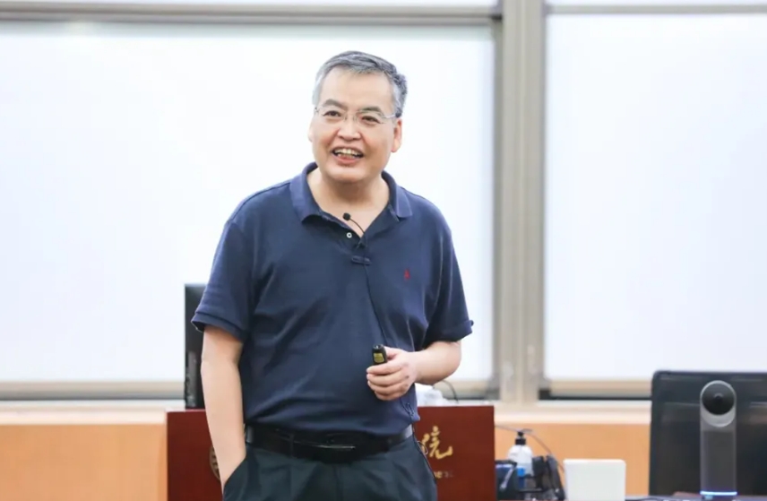 北大9001cc金沙贾春新教授荣获第二十届北京市高档学堂教台甫师奖