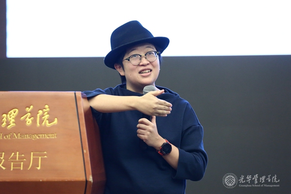 C69A474CCBB9E2B4C9E7AC6CBF6_B04D4B5F_19FDC