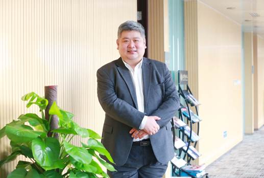 0ABDC6A9AD8121891CD7D98D8EF_E42F08B0_67E9